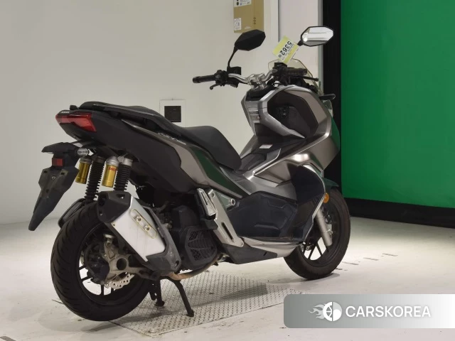 Проданный Honda ADV150 2019 из Японии, фото 2