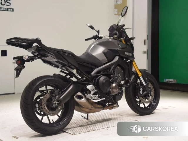 Проданный Yamaha MT-09 2015 из Японии