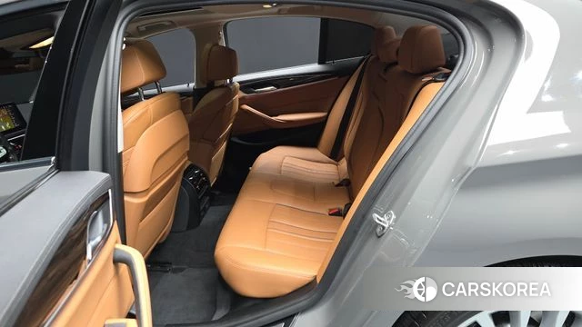 BMW 5 Series (G30) id 4446228 из Кореи 18