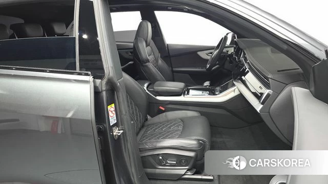 Audi Q8 (4M) id 4764411 из Кореи 18