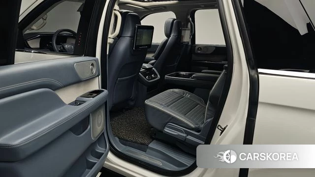 Lincoln Navigator 4th generation id 4865055 из Кореи 18