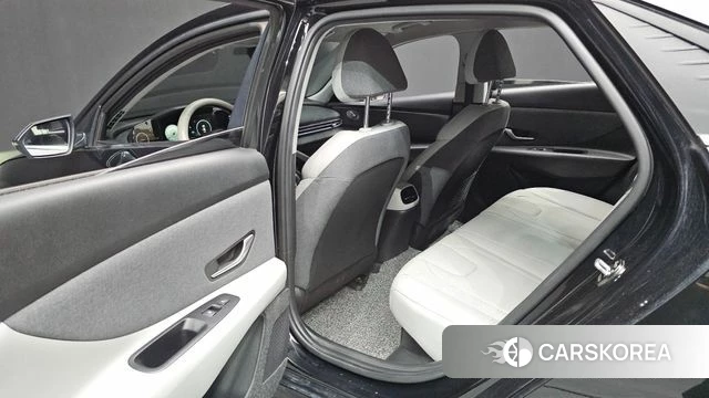 Hyundai Avante Hybrid (CN7) id 4324318 из Кореи 18