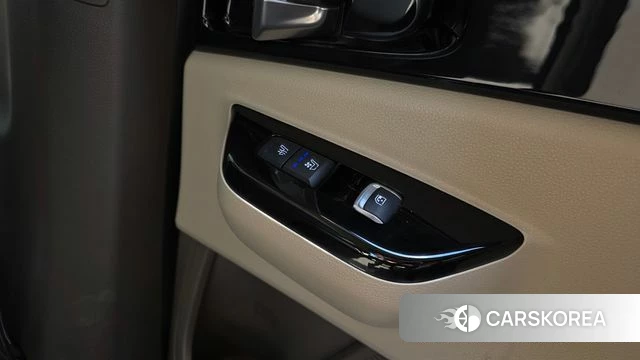 Kia Carnival 4th generation id 4323464 из Кореи 18