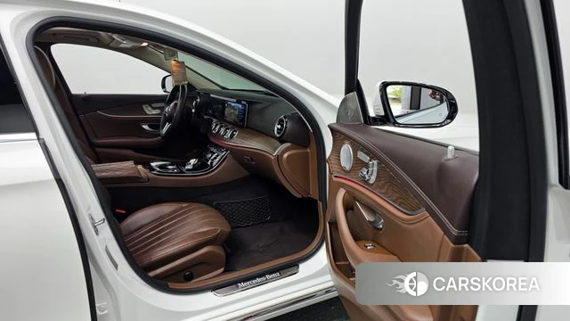 Mercedes-Benz E-Class W213 id 4250831 из Кореи 18