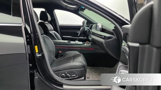 Genesis G90 (RS4) id 4590308 из Кореи 18