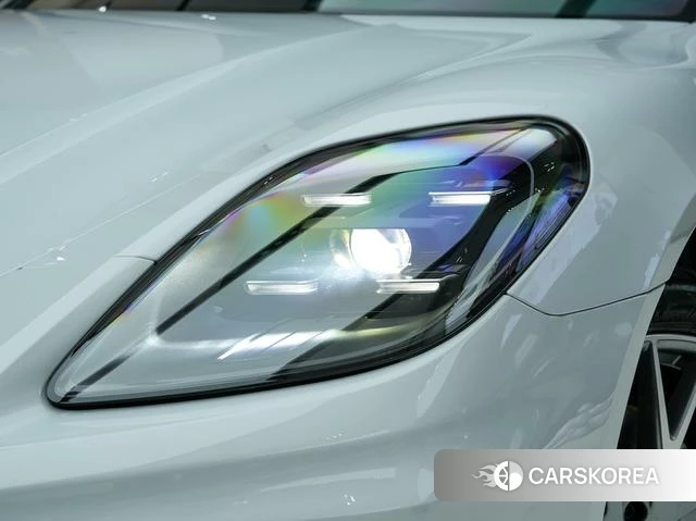 Porsche Panamera id 3920495 из Китая 18