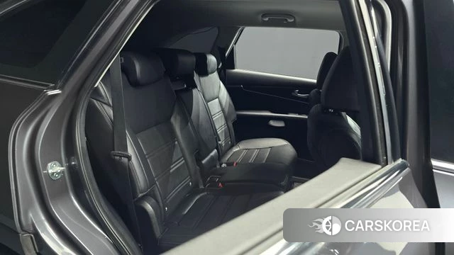 Kia The New Sorento id 4447102 из Кореи 18