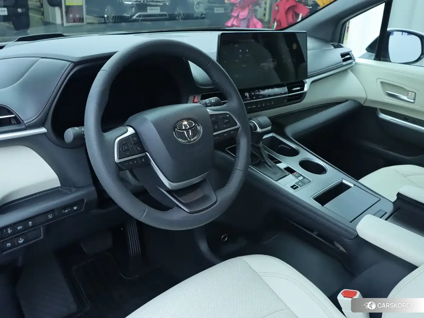 Toyota Granvia id 4600541 из Китая 18