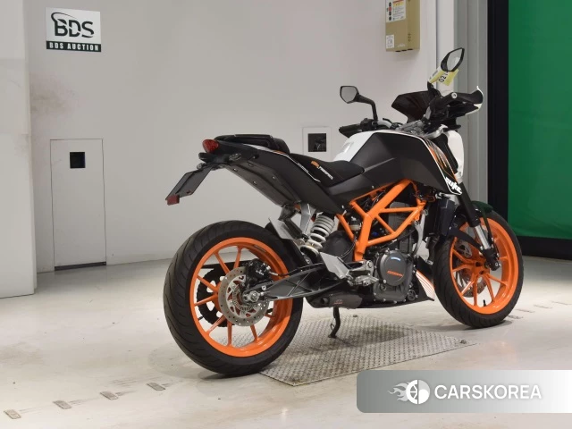 Проданный KTM 390 DUKE 2015 из Японии, фото 2