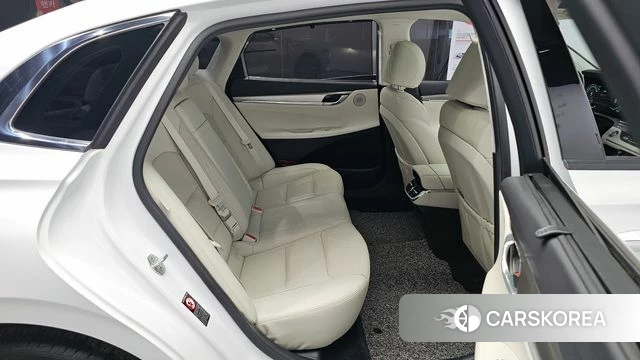 Hyundai The New Grandeur IG id 4388810 из Кореи 18
