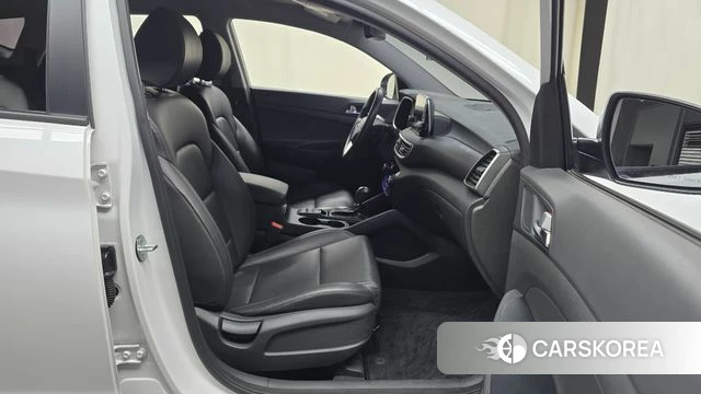 Hyundai All New Tucson id 4605216 из Кореи 18