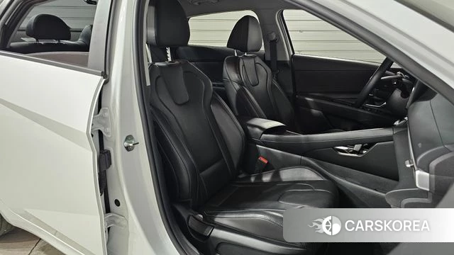 Hyundai Avante Hybrid (CN7) id 4692469 из Кореи 18