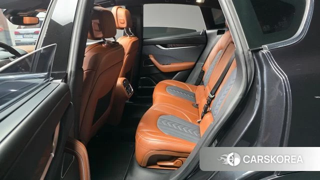 Maserati Levante id 4712625 из Кореи 18