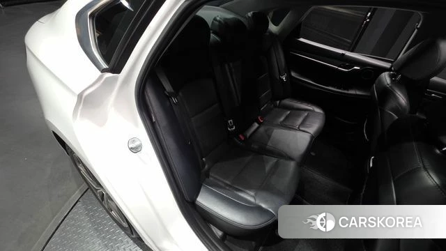 Hyundai Grandeur IG id 4357029 из Кореи 18