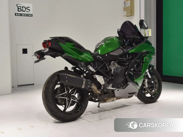 Проданный Kawasaki NINJA H2 SX SE plus 2021 из Японии, фото 2