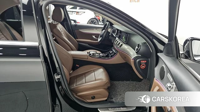 Mercedes-Benz E-Class W213 id 4647522 из Кореи 18