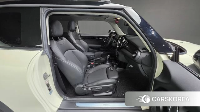 Mini Cooper id 4231136 из Кореи 18