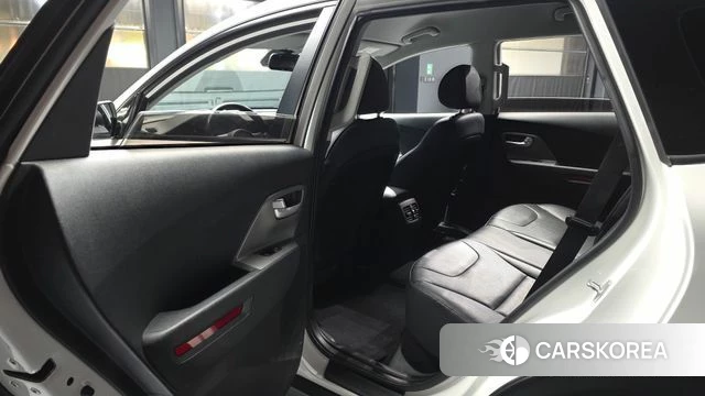Kia Niro Plus id 4463633 из Кореи 18