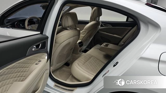 Genesis G70 id 4907143 из Кореи 18