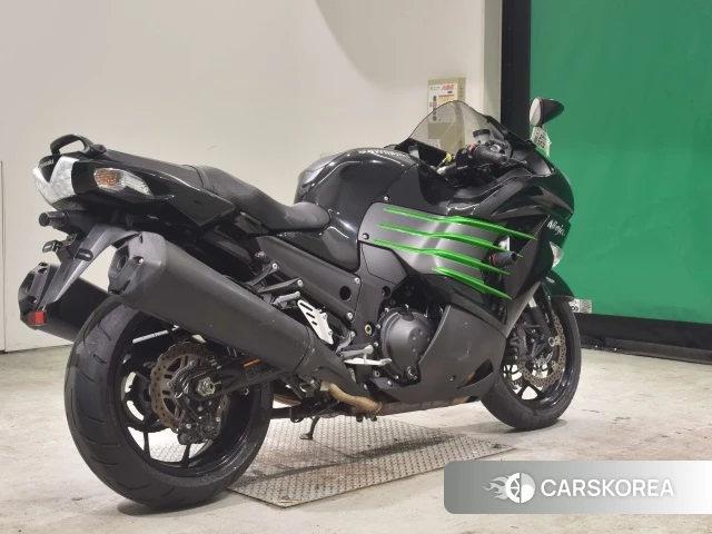 Проданный Kawasaki ZX-14R NINJA ABS 2016 из Японии, фото 2