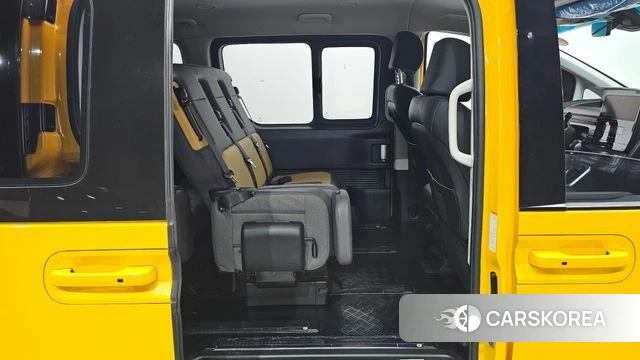 Hyundai Staria id 4248709 из Кореи 18