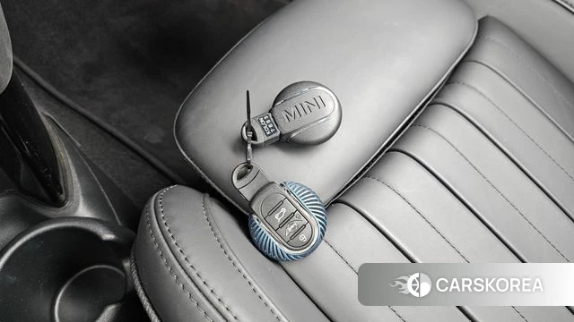 Mini Cooper S Convertible id 4533961 из Кореи 18