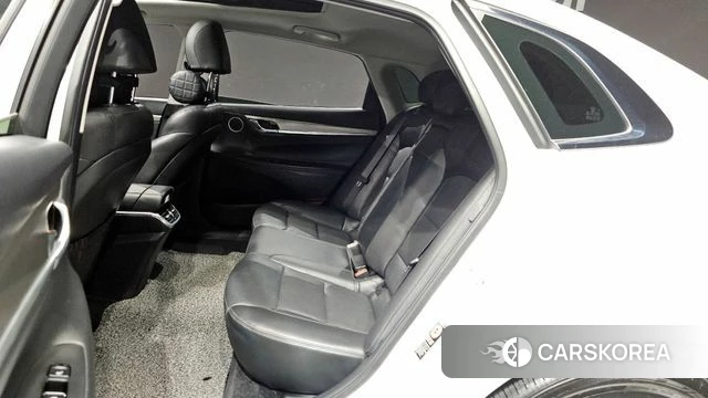 Hyundai The New Grandeur IG Hybrid id 4395913 из Кореи 18