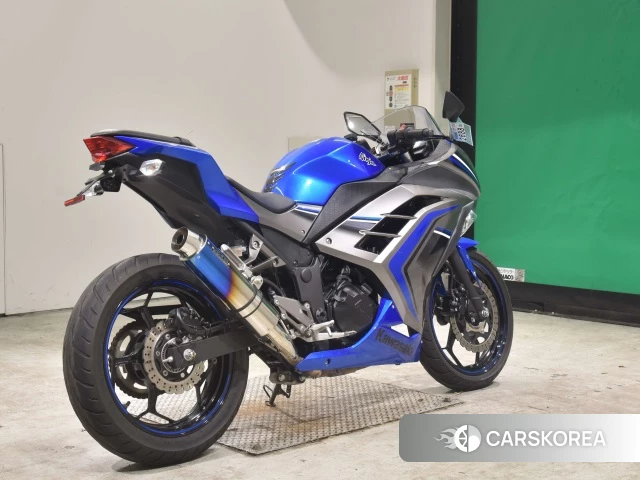 Проданный Kawasaki NINJA 250 ABS 2016 из Японии, фото 2