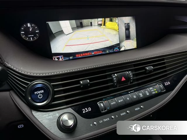 Lexus LS id 4254666 из Китая 18