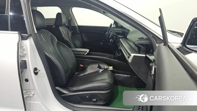 Hyundai Grandeur (GN7) id 4499795 из Кореи 18