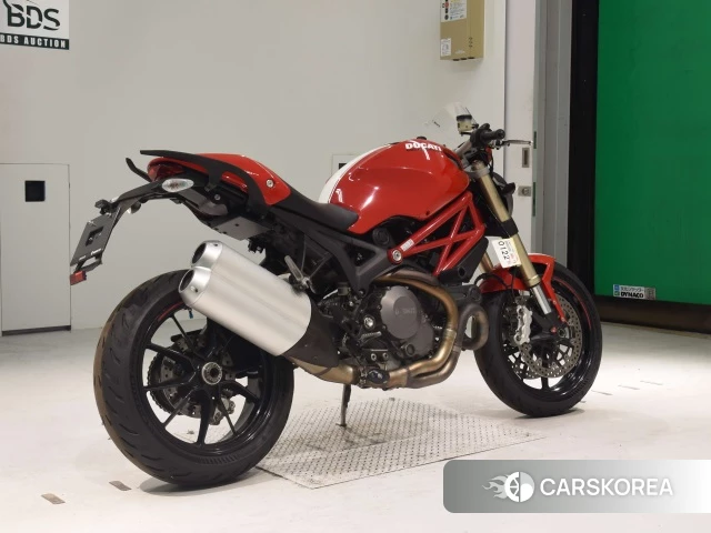 Проданный Ducati MONSTER 1100 EVO 2011 из Японии, фото 2