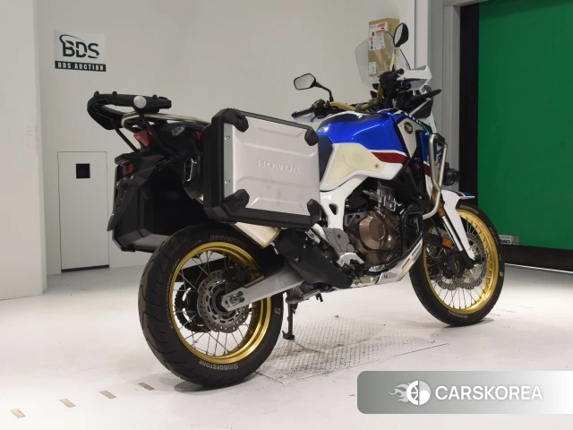 Проданный Honda CRF1000L AFRICA TWIN 2019 из Японии, фото 2