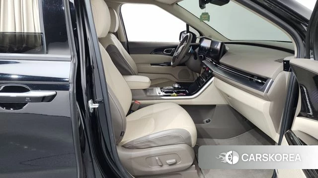 Kia Carnival 4th generation id 4670743 из Кореи 18