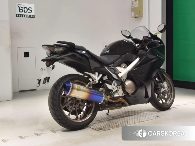 Проданный Honda VFR800F 2014 из Японии, фото 2