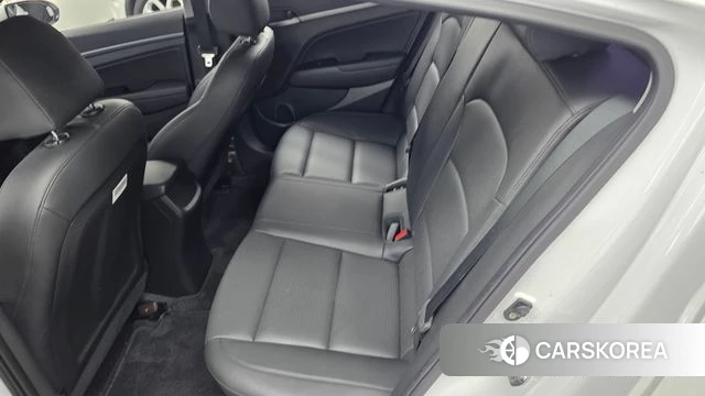Hyundai Avante AD id 4652379 из Кореи 18