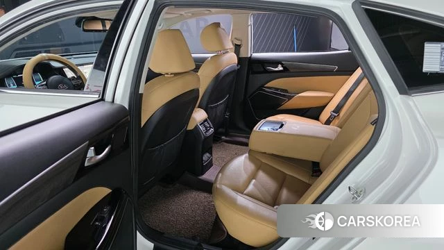 Kia K7 Premier Hybrid id 4882306 из Кореи 18
