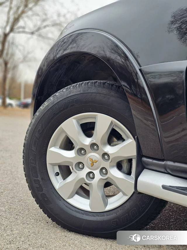 Mitsubishi  Pajero (imported) id 4235867 из Китая 18