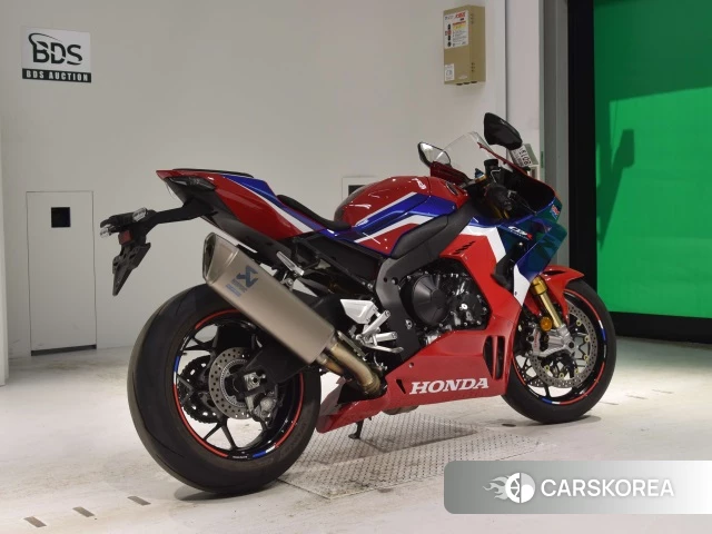 Проданный Honda CBR1000RR-R FIREBLADE SP 2020 из Японии, фото 2