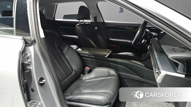 Hyundai Grandeur (GN7) id 4433356 из Кореи 18