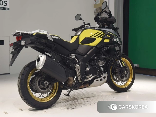 Проданный Suzuki V-STROM DL1000 2019 из Японии, фото 2