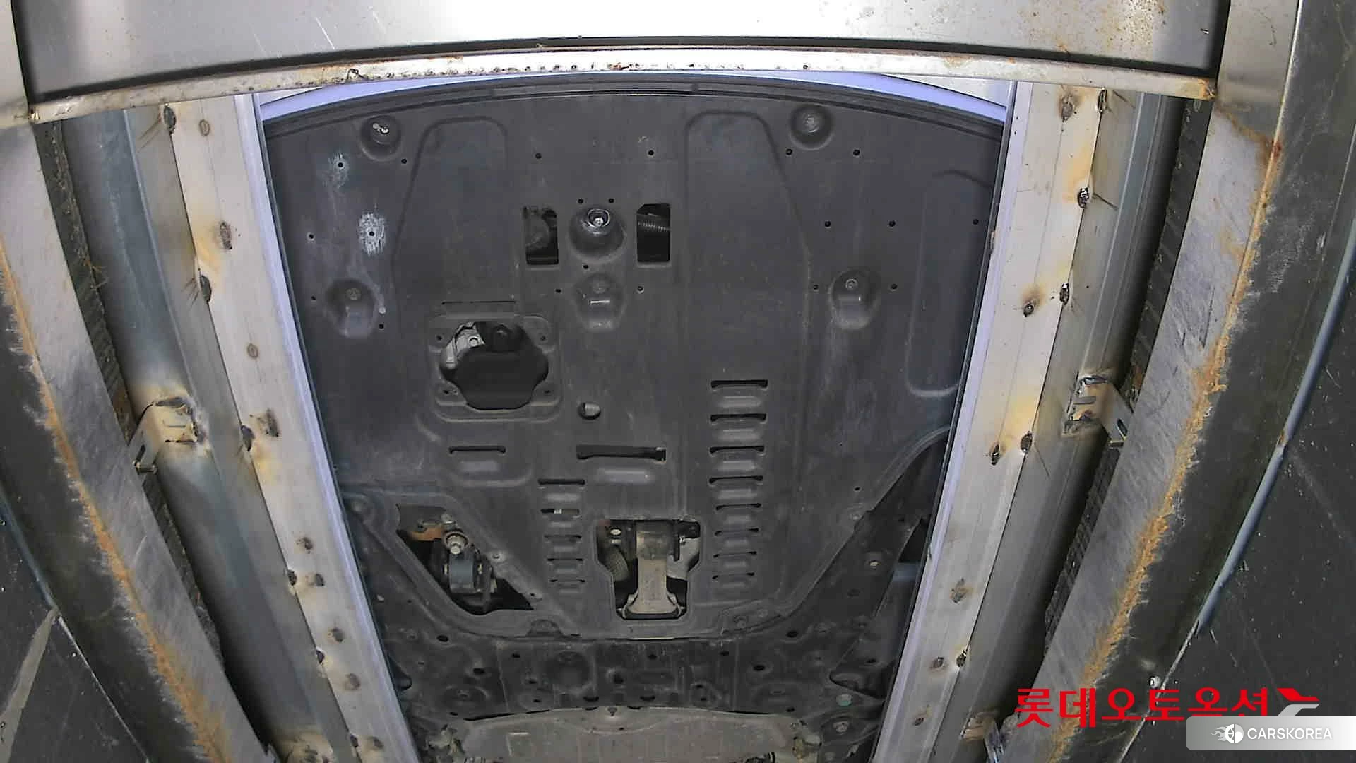 Kia Carnival id 3882160 из Кореи 18