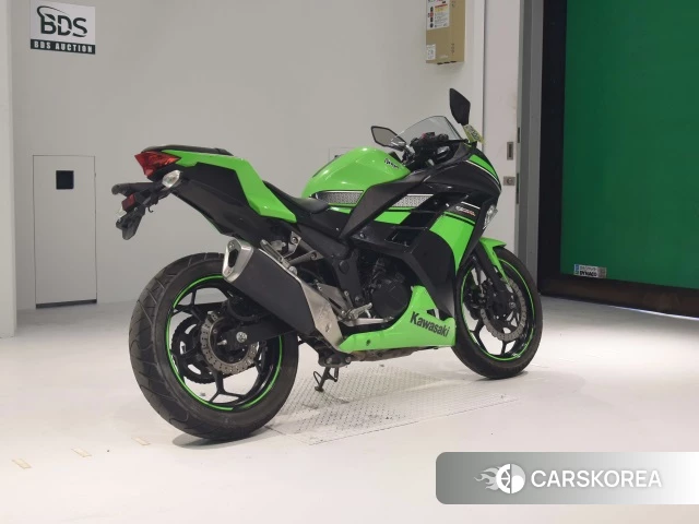 Проданный Kawasaki NINJA 250 2013 из Японии, фото 2