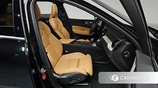 Volvo XC60 second Generation id 4384170 из Кореи 18