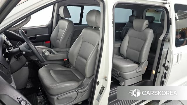 Hyundai The New Grand Starex id 4727834 из Кореи 18