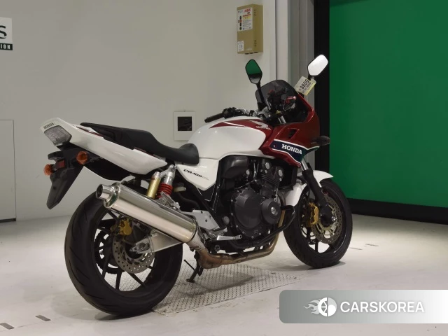 Проданный Honda CB400SF BOLDOR 2016 из Японии, фото 2