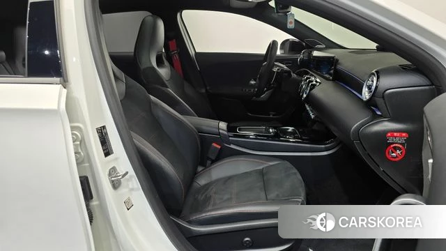 Mercedes-Benz A-Class W177 id 4623000 из Кореи 18