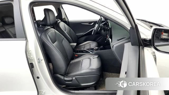 Kia Di Ol Nu Niro id 4550065 из Кореи 18