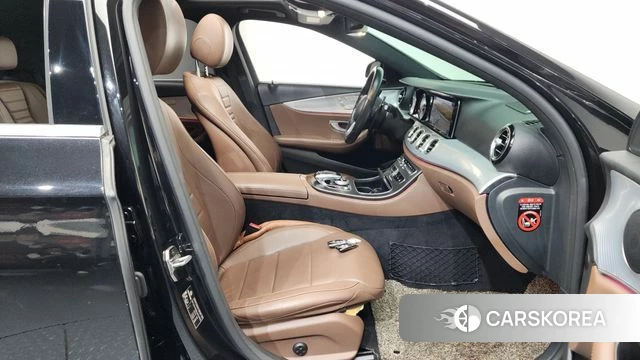 Mercedes-Benz E-Class W213 id 4317583 из Кореи 18
