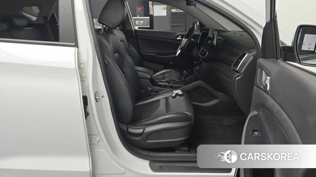 Hyundai All New Tucson id 4471063 из Кореи 18