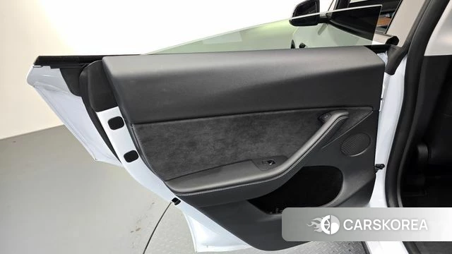 Tesla Model Y id 4862852 из Кореи 18